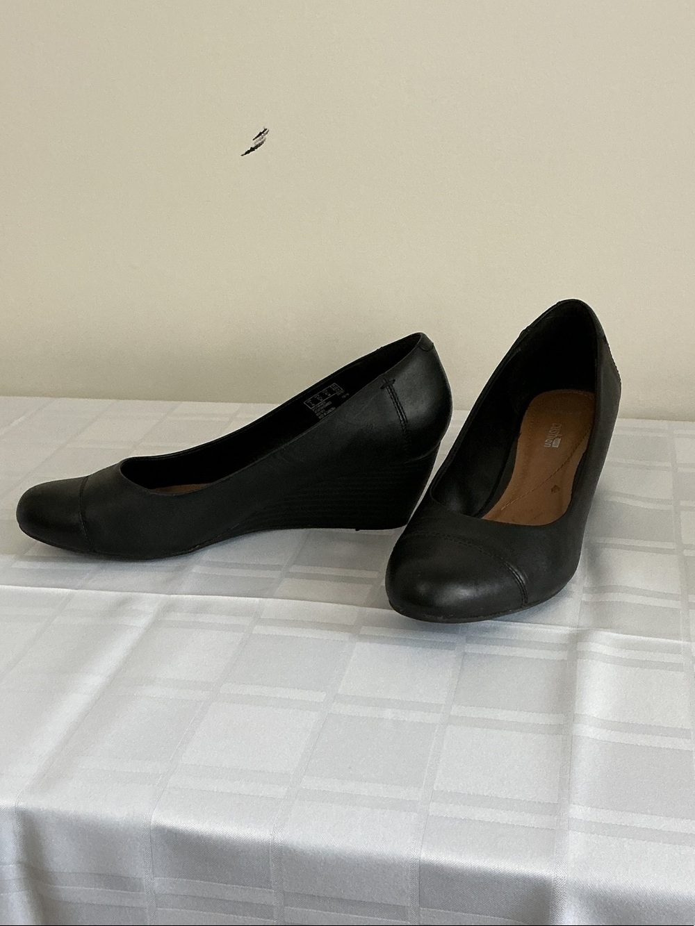 Clarks wedge heel women’s pumps size 9.5m